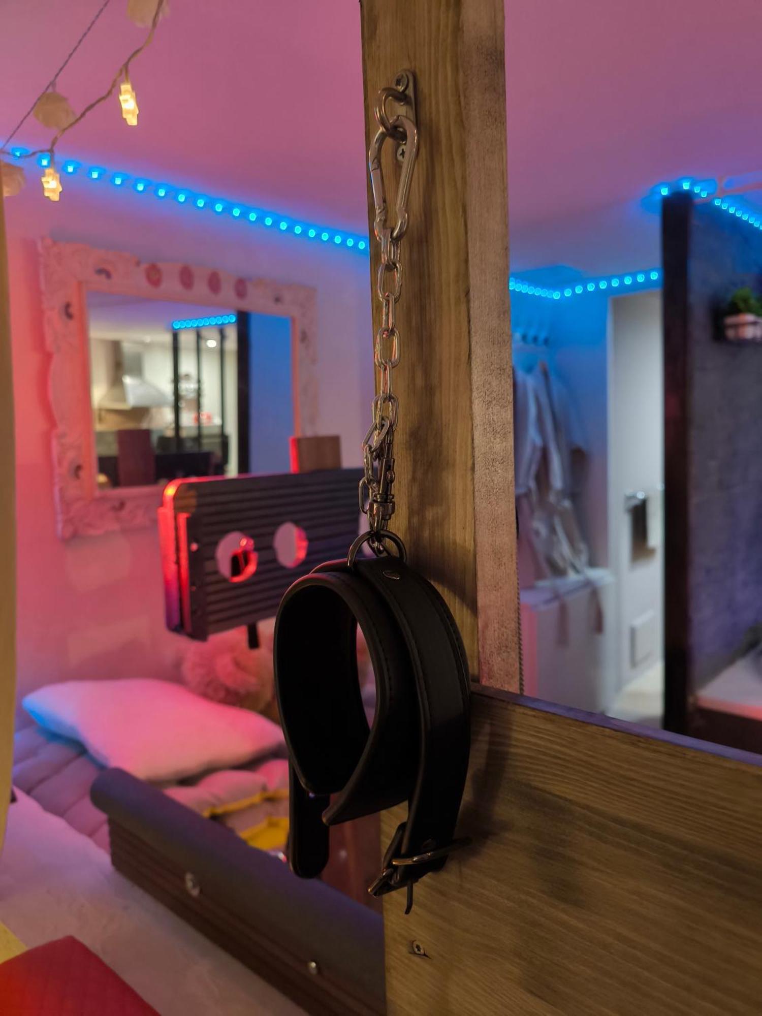 Love-Room Discret 40 M2 Bormes Les Mimosas Village Avec Terrasse ภายนอก รูปภาพ