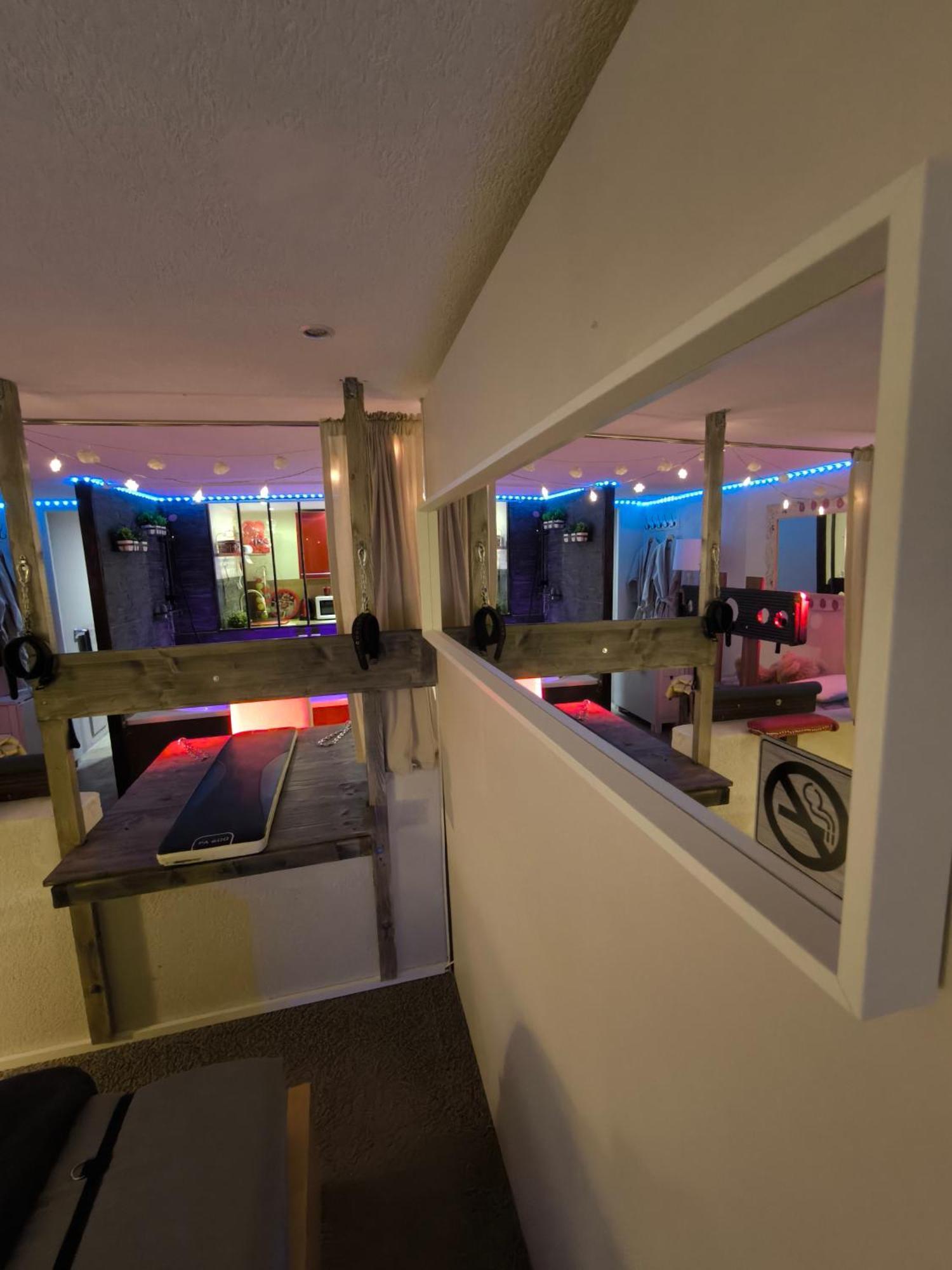 Love-Room Discret 40 M2 Bormes Les Mimosas Village Avec Terrasse ภายนอก รูปภาพ