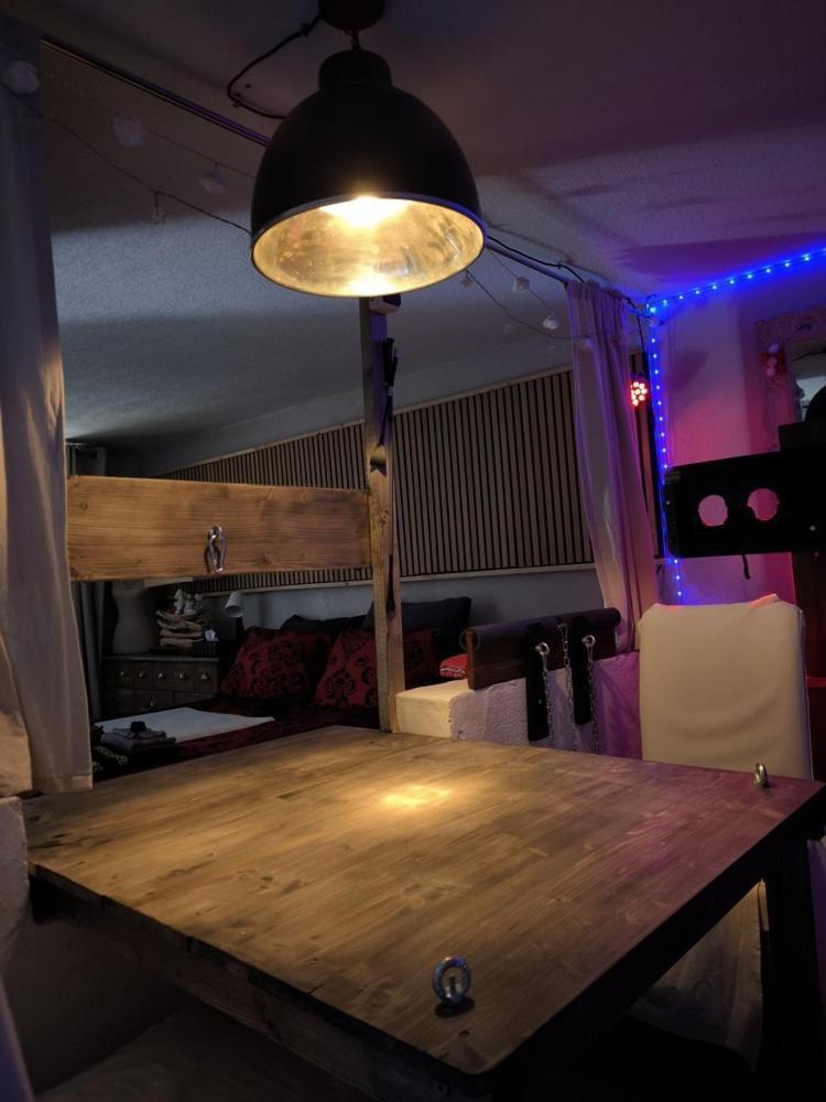 Love-Room Discret 40 M2 Bormes Les Mimosas Village Avec Terrasse ภายนอก รูปภาพ